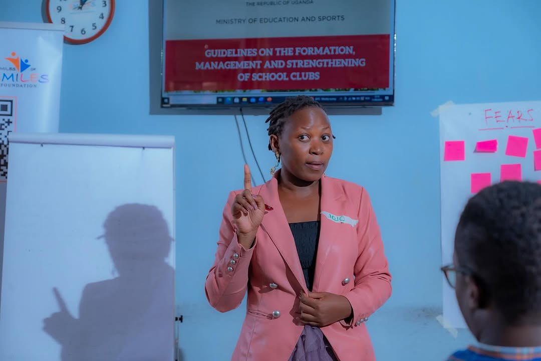 MOSmilesUg's tweet image. As we celebrate #SaferInternetDay, we&apos;re highlighting the vital need for digital literacy and youth empowerment. Our skilling program gives young people the information and skills they need to thrive online, make informed decisions, and leave a healthy digital legacy for future.