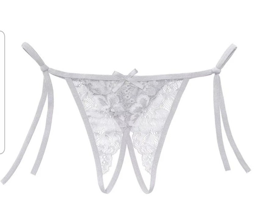 sigun731's tweet photo. Siapa mau jadi org pertama yg liat wife pake lingerie &amp; cd ini sekaligus unboxing wife hingga naked... https://t.co/7MV3YMnP8R
