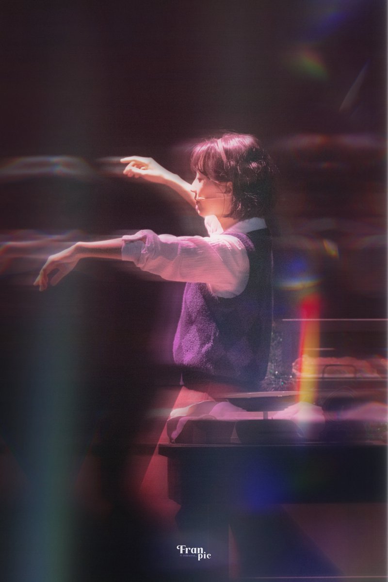 250207 고스트 베이커리 
스페셜커튼콜 | 바보 같은 짓 + 시간의 춤

#박지연 배우님 | 순희

시간은 서늘하게 흐르는데
끝은 생각보다 빠를텐데