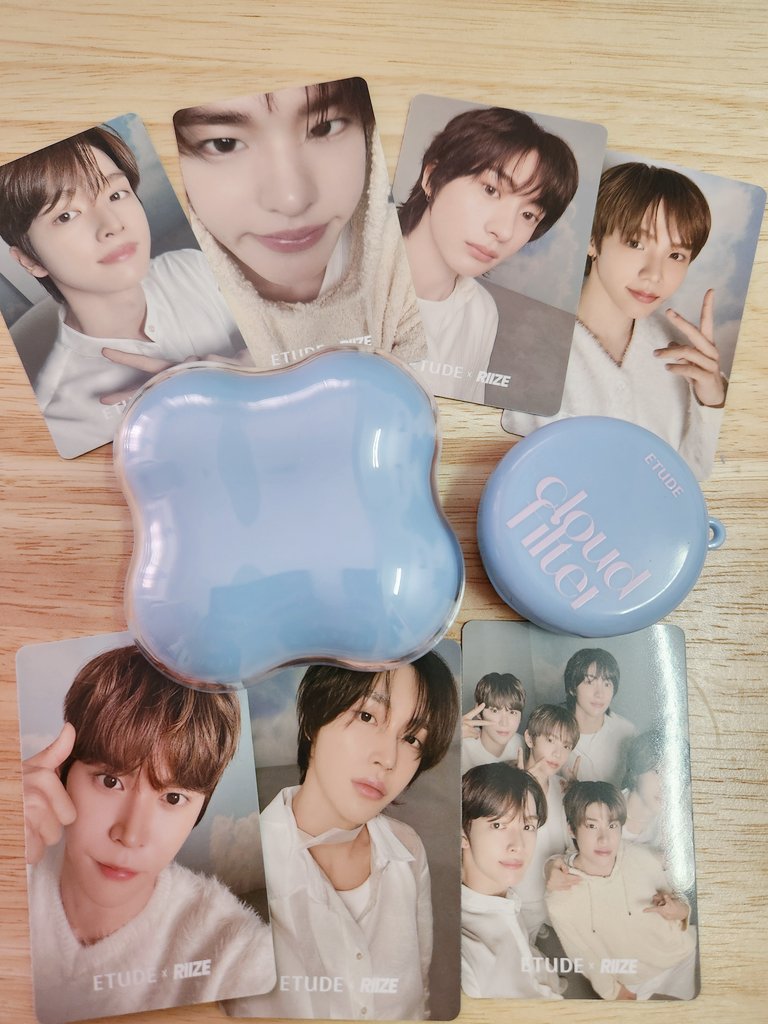 Rinne_Binnie's tweet photo. ได้มาแล้ววว
ซื้อสี 23 มาา ถือว่าพอดีผิว (มีความผ่องนิดๆ) ค.ประทับใจแรกคืออ ผิวสวยยย
เด๋วรอดูว่า drop มั้ยยยย
ปล.การ์ดสวยมาก ชอบๆ
#คูชชั่นก้อนเมฆ #คูชชั่นน้องข้าว
#etudexRIIZE #cloudfilter https://t.co/66E6S49DGZ