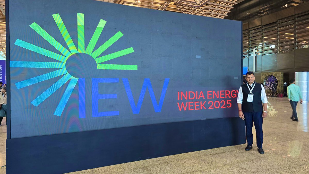 CaptBrijesh's tweet image. An enlivening morning at the #IndiaEnergyWeek - the  world’s second-largest energy event- in Delhi today. 

#IEW2025 is scheduled from February 11-14, 2025, at Yashobhoomi, New Delhi.

As India led by PM Shri @narendramodi takes center stage in the global energy landscape, IEW