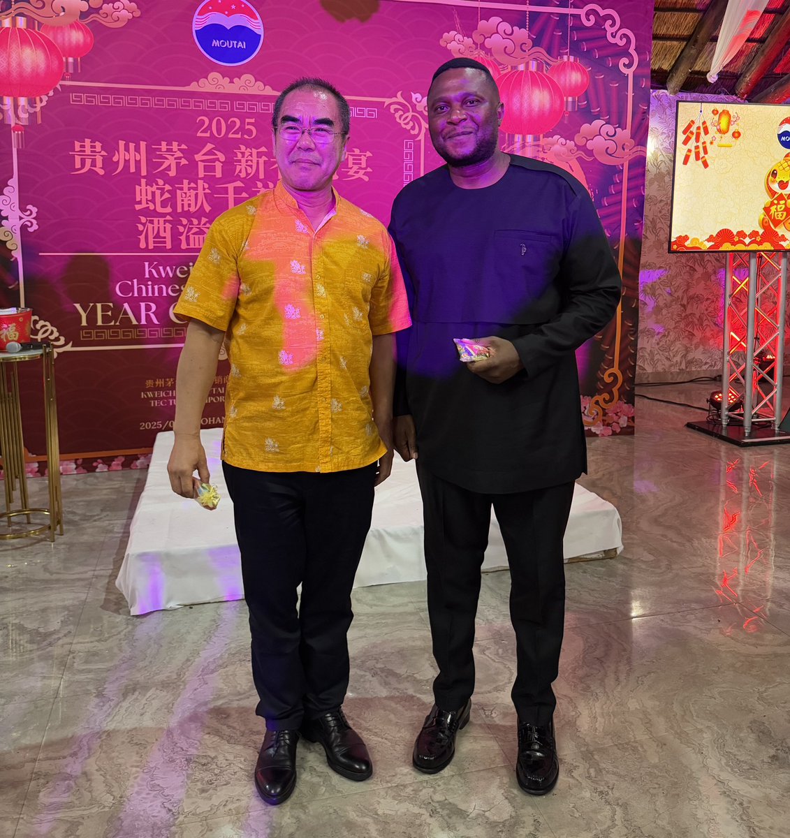 Yesterday, I attended the Chinese #New Year Gala Dinner,embracing fresh beginnings. It was a pleasure to also meet the Consulate General of #China in Johannesburg, #ConsulPanQingjiang.
We hope to strengthen business relations between our fund and the Chinese community.