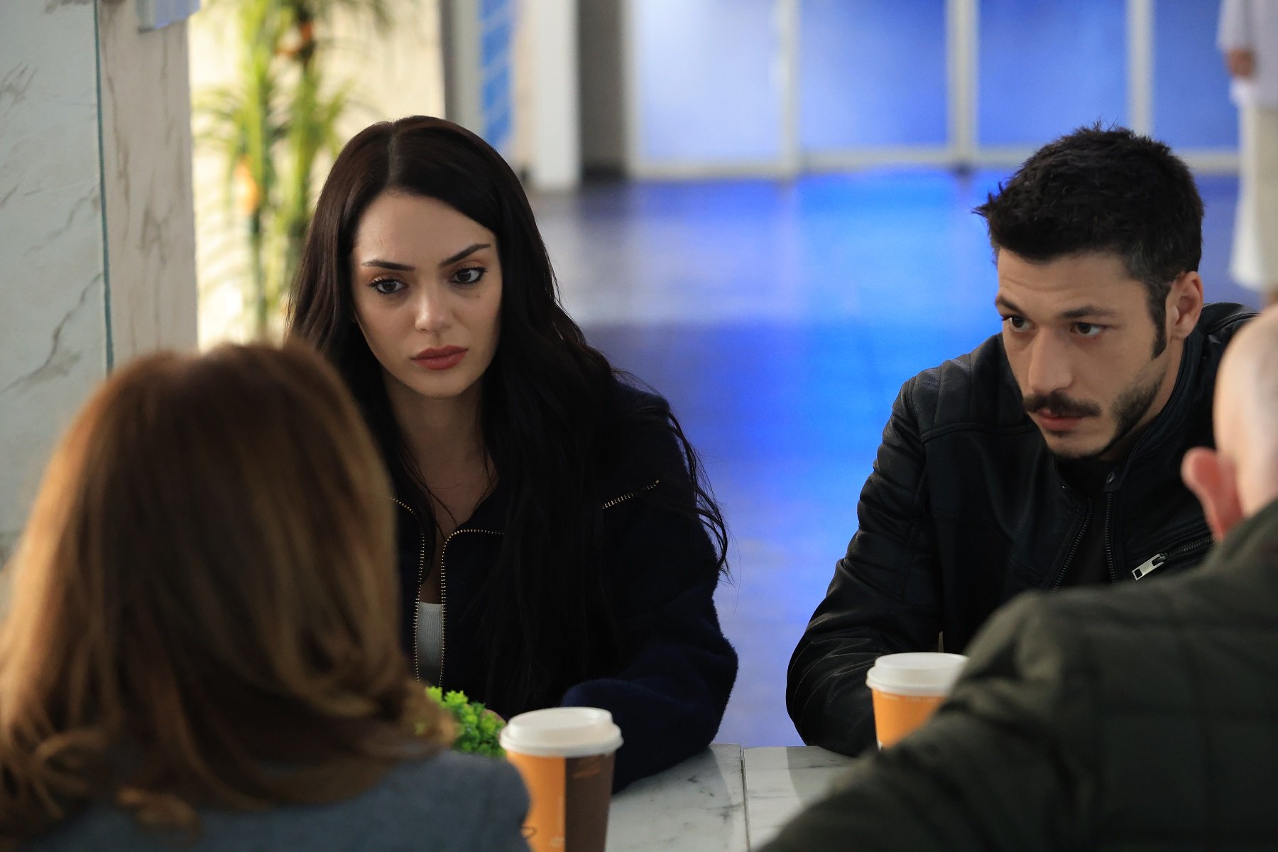 GjkagY1XQAAgC10?format=jpg&name=large