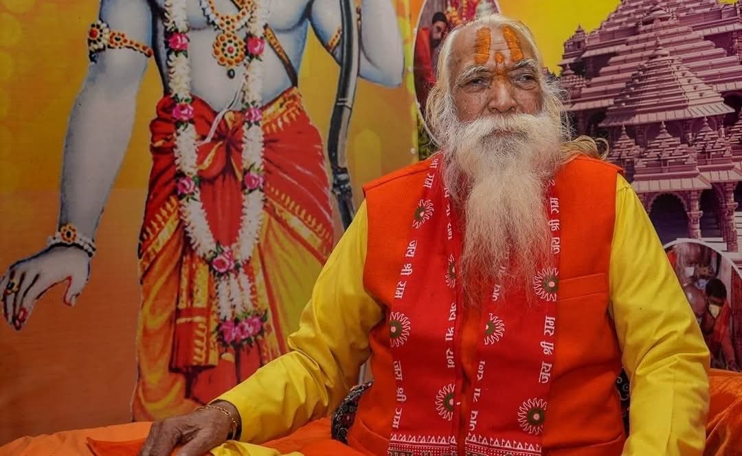 Thakur Navdeep MankotiaЁЯжБ (@navdeepthakurr) on Twitter photo рдкрд░рдо рд░рд╛рдорднрдХреНрдд, рд╢реНрд░реА рд░рд╛рдо рдЬрдиреНрдорднреВрдорд┐ рдордВрджрд┐рд░, рд╢реНрд░реА рдЕрдпреЛрдзреНрдпрд╛ рдзрд╛рдо рдХреЗ рдореБрдЦреНрдп рдкреБрдЬрд╛рд░реА рдЖрдЪрд╛рд░реНрдп рд╢реНрд░реА рд╕рддреНрдпреЗрдиреНрджреНрд░ рдХреБрдорд╛рд░ рджрд╛рд╕ рдЬреА рдорд╣рд╛рд░рд╛рдЬ рдХрд╛ рдирд┐рдзрди рдЕрддреНрдпрдВрдд рджреБрдГрдЦрдж рдПрд╡рдВ рдЖрдзреНрдпрд╛рддреНрдорд┐рдХ рдЬрдЧрдд рдХреА рдЕрдкреВрд░рдгреАрдп рдХреНрд╖рддрд┐ рд╣реИред рд╡рд┐рдирдореНрд░ рд╢реНрд░рджреНрдзрд╛рдВрдЬрд▓рд┐!
рдкреНрд░рднреБ рд╢реНрд░реА рд░рд╛рдо рд╕реЗ рдкреНрд░рд╛рд░реНрдердирд╛ рд╣реИ рдХрд┐ рджрд┐рд╡рдВрдЧрдд рдкреБрдгреНрдпрд╛рддреНрдорд╛ рдХреЛ рдЕрдкрдиреЗ рдЪрд░рдгреЛрдВ рдореЗрдВ рд╕реНрдерд╛рди рджреЗрдВред рдкрд░рдо рд░рд╛рдорднрдХреНрдд, рд╢реНрд░реА рд░рд╛рдо рдЬрдиреНрдорднреВрдорд┐ рдордВрджрд┐рд░, рд╢реНрд░реА рдЕрдпреЛрдзреНрдпрд╛ рдзрд╛рдо рдХреЗ рдореБрдЦреНрдп рдкреБрдЬрд╛рд░реА рдЖрдЪрд╛рд░реНрдп рд╢реНрд░реА рд╕рддреНрдпреЗрдиреНрджреНрд░ рдХреБрдорд╛рд░ рджрд╛рд╕ рдЬреА рдорд╣рд╛рд░рд╛рдЬ рдХрд╛ рдирд┐рдзрди рдЕрддреНрдпрдВрдд рджреБрдГрдЦрдж рдПрд╡рдВ рдЖрдзреНрдпрд╛рддреНрдорд┐рдХ рдЬрдЧрдд рдХреА рдЕрдкреВрд░рдгреАрдп рдХреНрд╖рддрд┐ рд╣реИред рд╡рд┐рдирдореНрд░ рд╢реНрд░рджреНрдзрд╛рдВрдЬрд▓рд┐!
рдкреНрд░рднреБ рд╢реНрд░реА рд░рд╛рдо рд╕реЗ рдкреНрд░рд╛рд░реНрдердирд╛ рд╣реИ рдХрд┐ рджрд┐рд╡рдВрдЧрдд рдкреБрдгреНрдпрд╛рддреНрдорд╛ рдХреЛ рдЕрдкрдиреЗ рдЪрд░рдгреЛрдВ рдореЗрдВ рд╕реНрдерд╛рди рджреЗрдВред