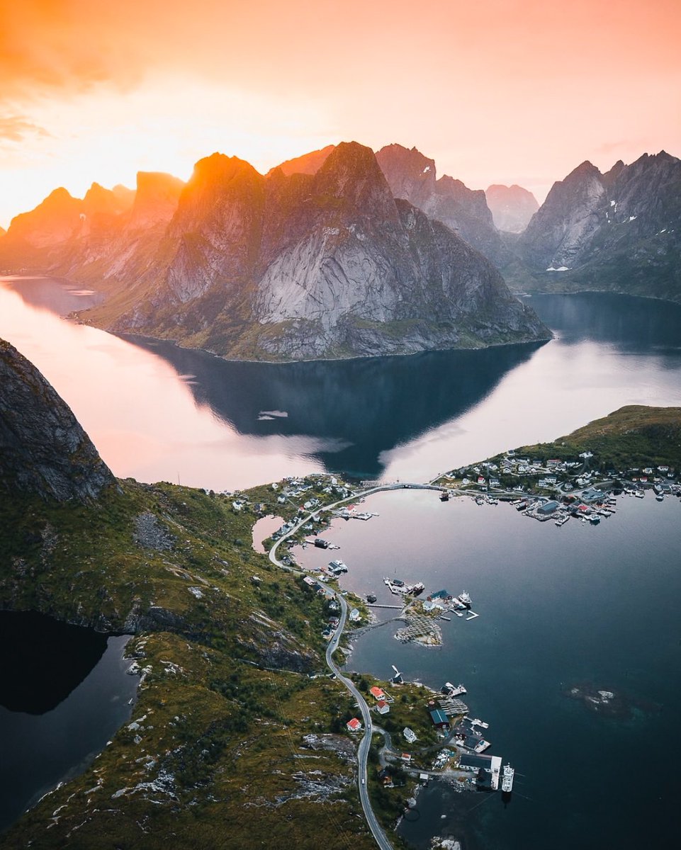 Scandinavian Aesthetics tweet media