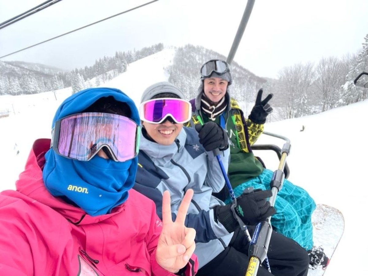 satoshi_0210's tweet photo. スノボ行ってた😎 https://t.co/uyGSHQgthX