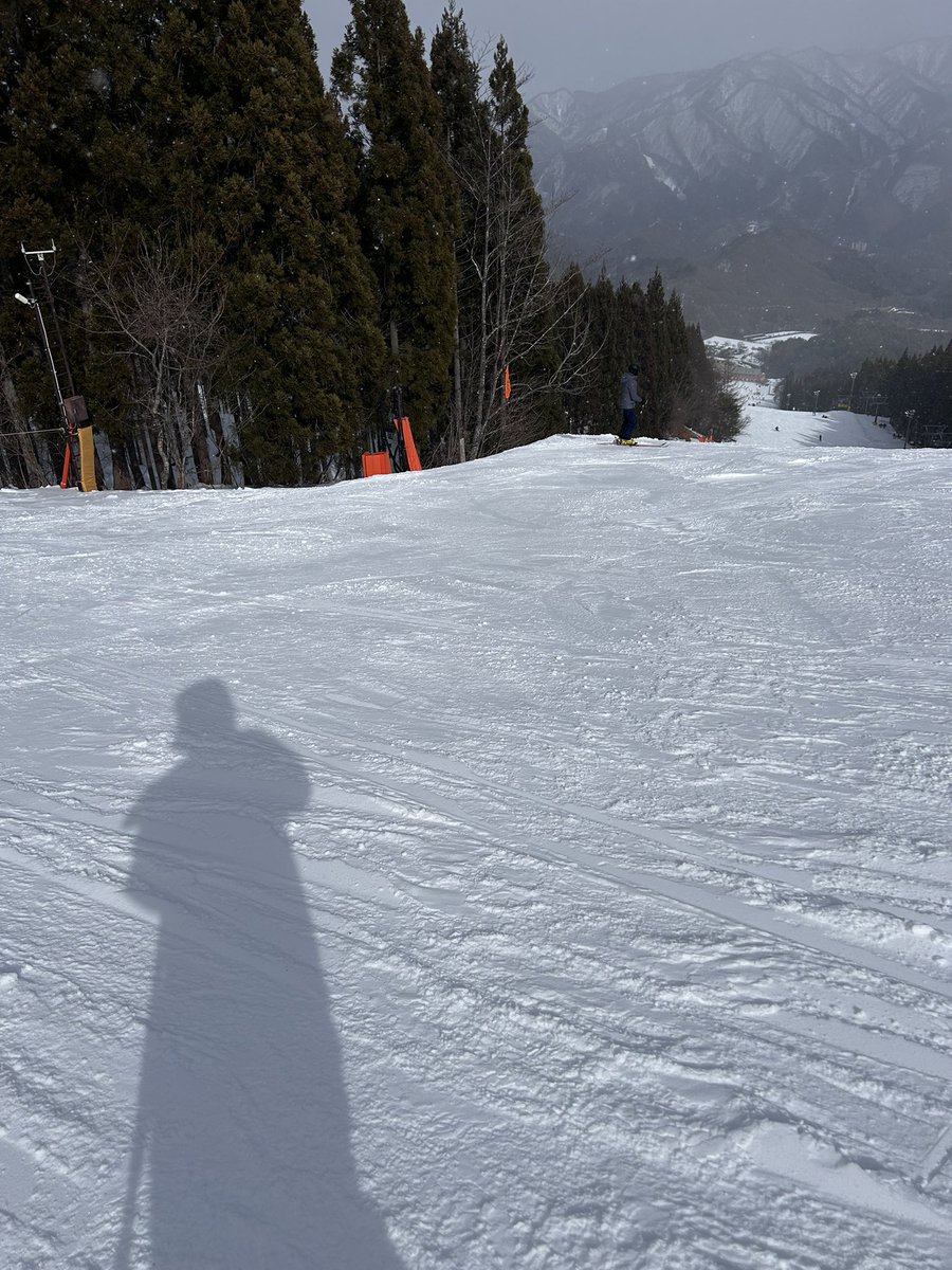 naomimi0326's tweet photo. 先日初めてのノルン水上スキー場❄️
初滑り　久しぶりのスキー
快適に楽しめました
ありがとうございます😊 https://t.co/jImJgyKSc1