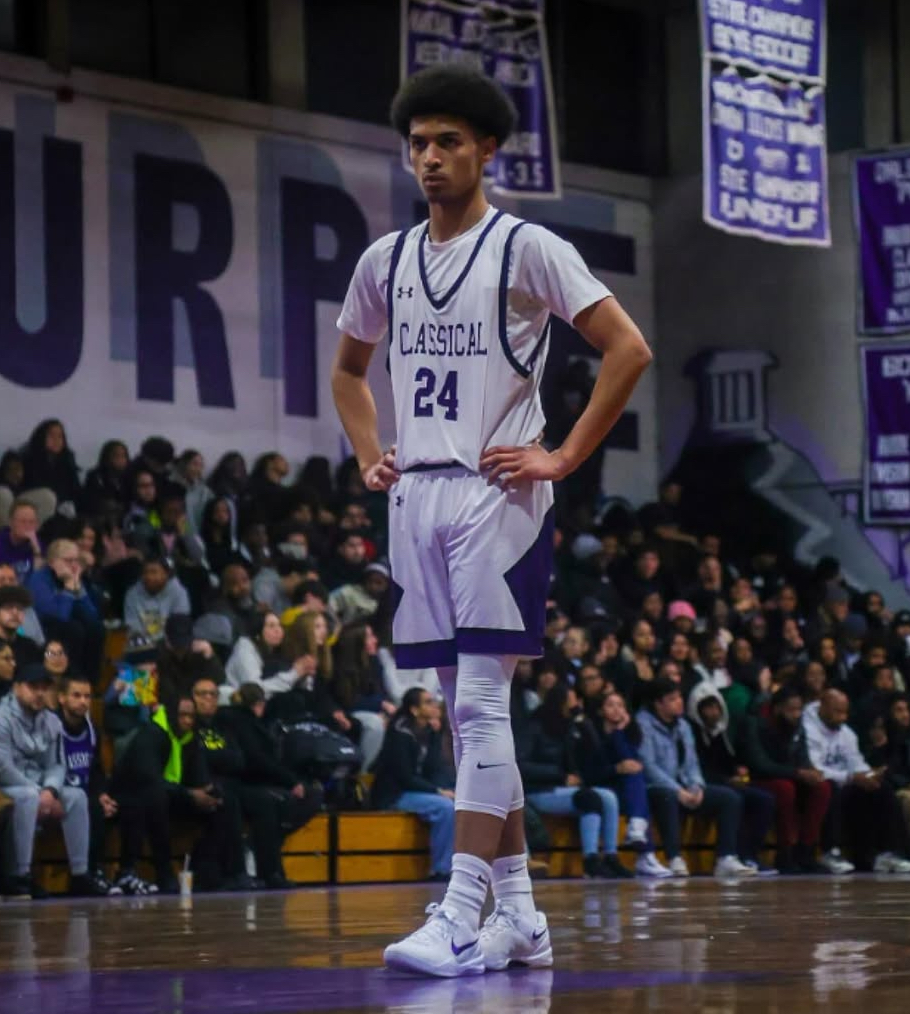 New England Recruiting Report NERRHoops (@nerrhoops) on Twitter photo Eliezer Delbrey proved himself as one of the top players in the RIIL last season, and has continued to play at a high level this season.
With a 34 point performance on the night of his 1,000th point, Delbrey's offensive arsenal shined.
newenglandrecruitingreport.com/in-the-news/20β¦
<a href="/EliezerJDelbrey/">Eliezer Delbrey Rivera</a> Eliezer Delbrey proved himself as one of the top players in the RIIL last season, and has continued to play at a high level this season.
With a 34 point performance on the night of his 1,000th point, Delbrey's offensive arsenal shined.
newenglandrecruitingreport.com/in-the-news/20β¦
<a href="/EliezerJDelbrey/">Eliezer Delbrey Rivera</a>
