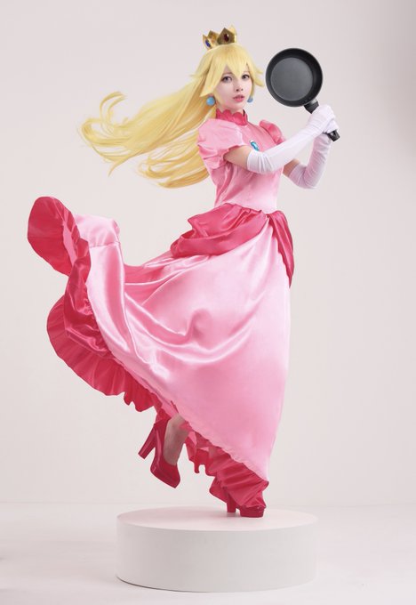 Twitterのコスプレ画像4