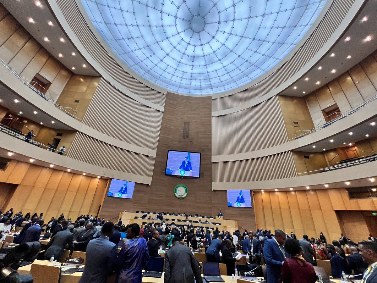 Opening ceremony of the 46th African Union Summit kicks off in Addis Ababa. 

#AU