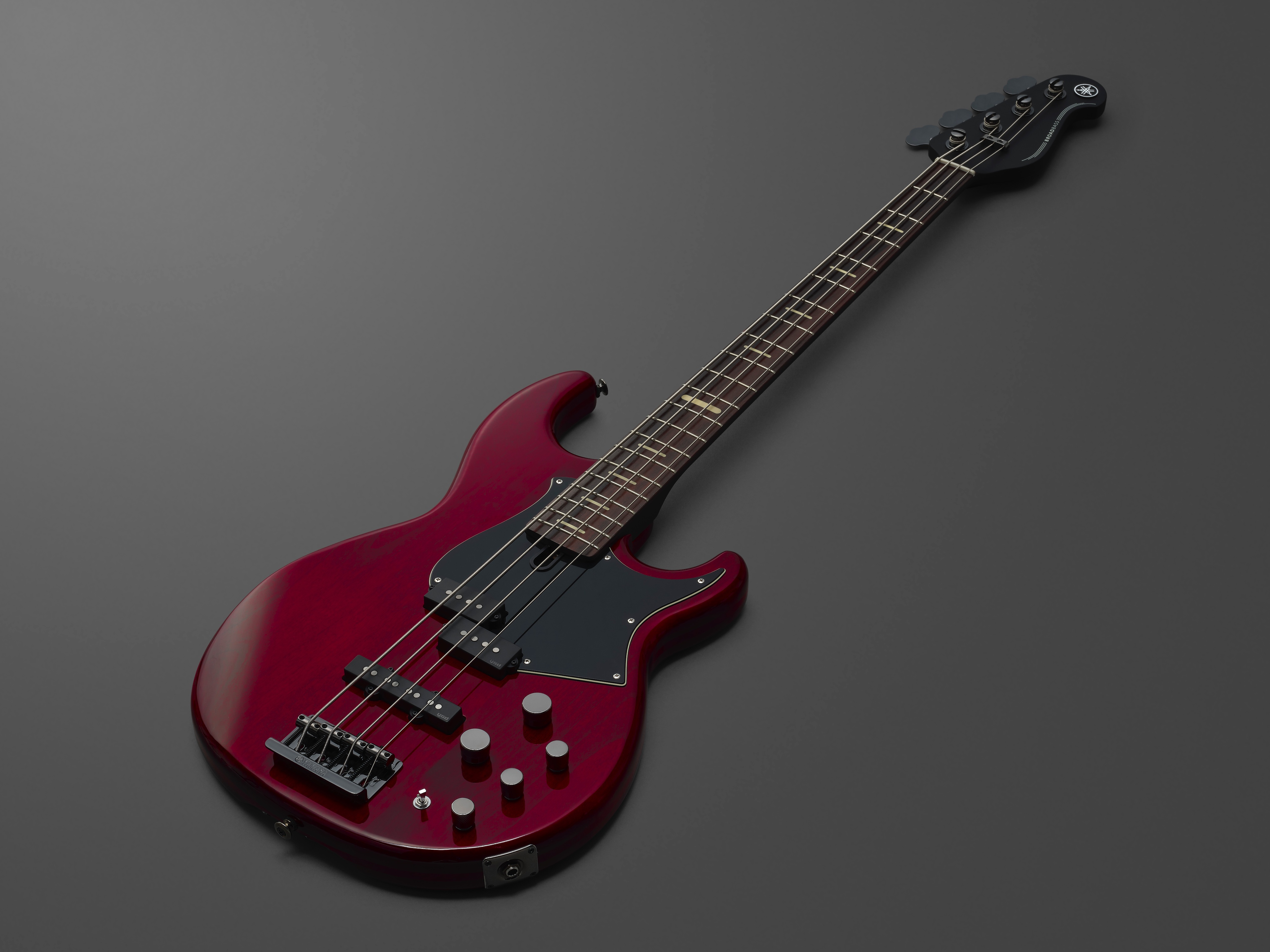 YAMAHA ギター Yamaha BB734A 4-string Bass Guitar - Translucent Matte Black