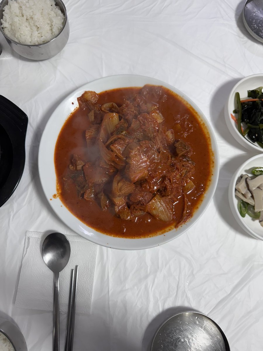 meongsik2's tweet photo. 속초 가서 이거 또 먹고싶어… https://t.co/XhIJfC3IiZ