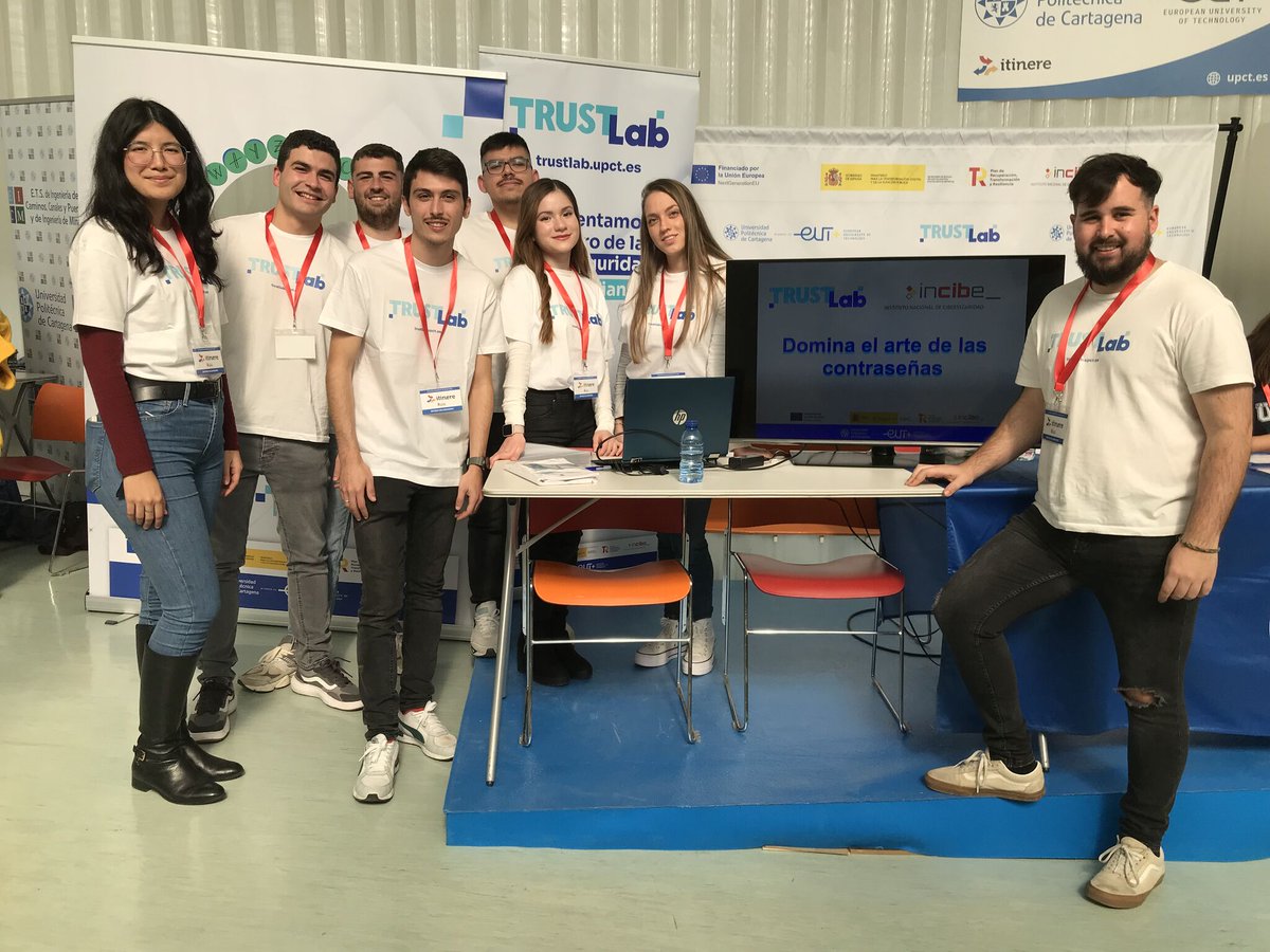 trustlabupct's tweet photo. 📢#TRUSTLab estuvo en la 9ª edición de ITINERE en el Auditorio El Batel, acercando la #Ciberseguridad a los jóvenes. Gran interés por la seguridad digital y una visita especial de la alcaldesa de Cartagena.

🤝@INCIBE🚀@UPCToficial 
#TRUSTLab #NextGenerationEU #PlanDeRecuperacion https://t.co/K20DYnA5Su