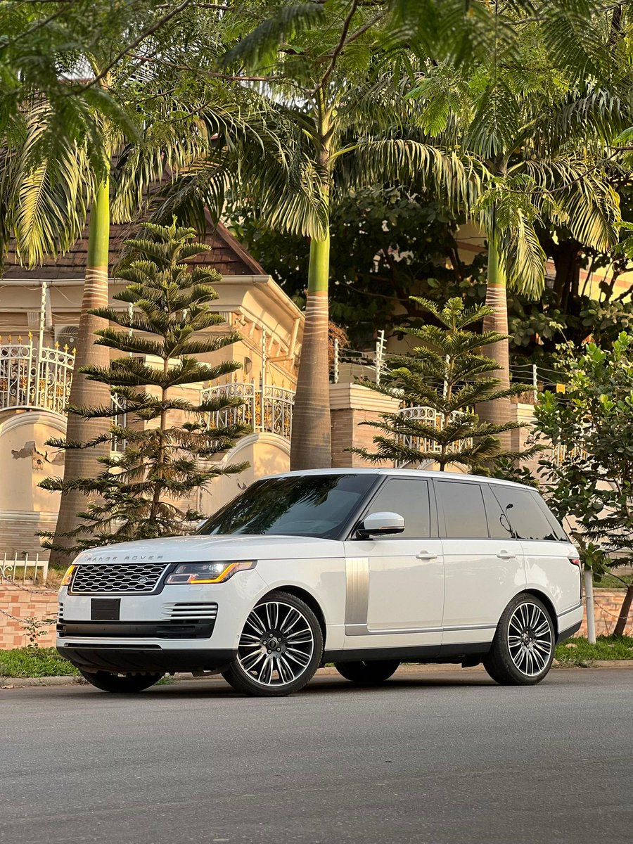 RANGE ROVER HSE (2021) 
Price: 127M
Abuja 

Rt pls 🙏