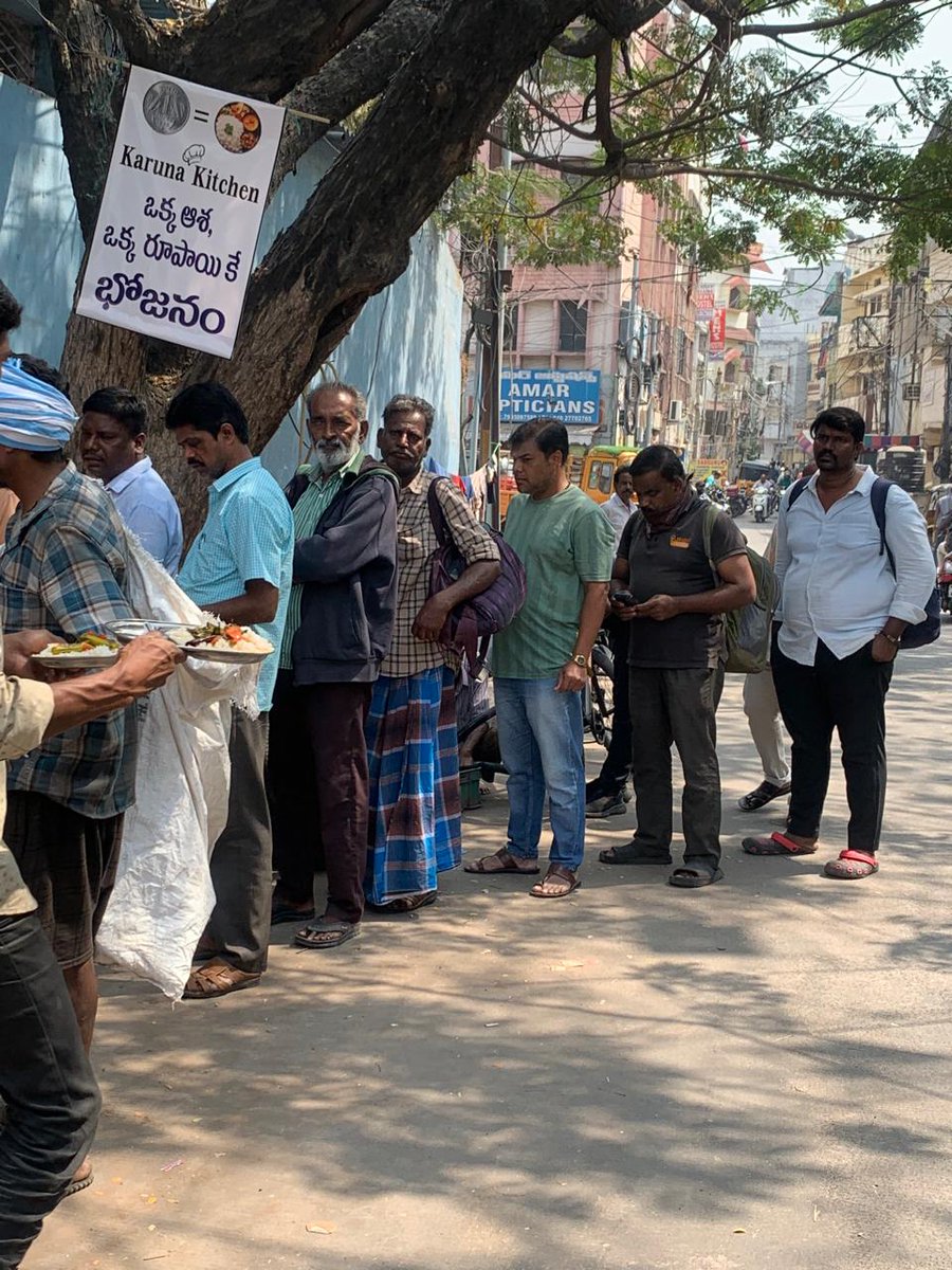 GoodSamaritanIn's tweet photo. Started One Rupeel Meals inspiration @GautamGambhir hope this serves the purpose, join us to make hyd a hunger free city. #hungerfree #onerupeemeals @WeAreHyderabad @Hemamalinimp_ls @GautamGhambir33 @mithunda_off @RakeshSharma82 @sunilsavara @GiveIndia @WFP https://t.co/QLMmrVZYJr