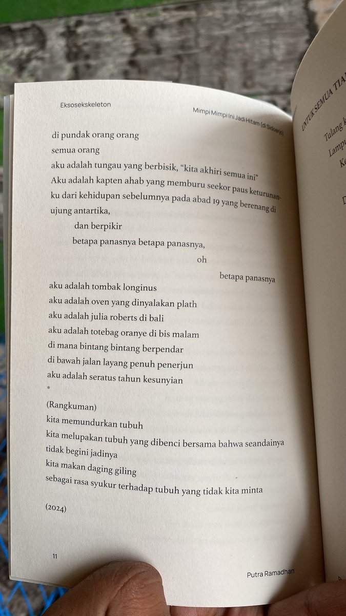 Putra Ramadhan - Mimpi Mimpi Ini Jadi Hitam (di Sidoarjo) dalam Eksosekskeleton