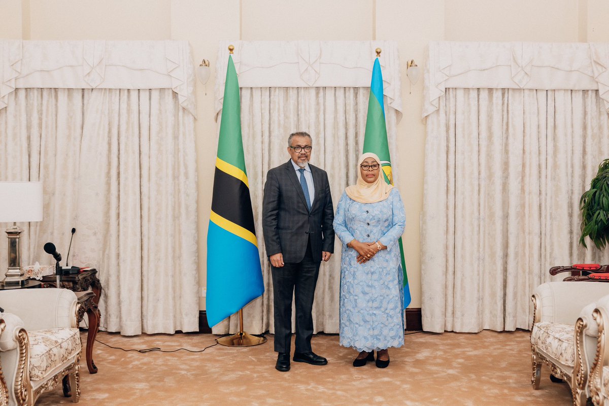 Clemencecps's tweet photo. Strengthening health ties! President Samia meets WHO’s Dr. Tedros in Dodoma to tackle key health challenges, including the Marburg outbreak in Kagera. https://t.co/iciNio8C0T