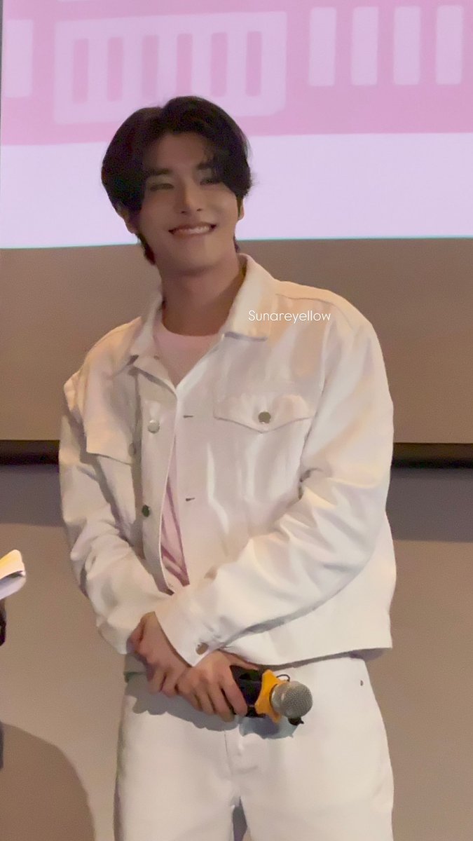sunareyellow's tweet image. 🥹🥹🥹🥹🥹
250212 JAKE SPICES UP TRISAKTI JAKARTA  #JAKE #제이크 #ENHYPEN #엔하이픈   #JAKE_IN_TRISAKTI #JAKE_IN_JAKELAND #JAKE #ENHYPEN_JAKE #엔하이픈_제이크