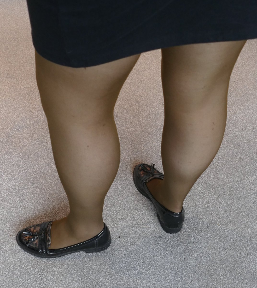 ConnoisseurPan1's tweet photo. The #Wednesday look..simple 🤔😸
#30Dsemisheer #darktan
#sheertoe #lookyourbest ❤️❤️
👇👇👇👇👇👇👇👇👇👇👇👇
https://t.co/d0YQYRx8QP https://t.co/k5jTyEPFV5