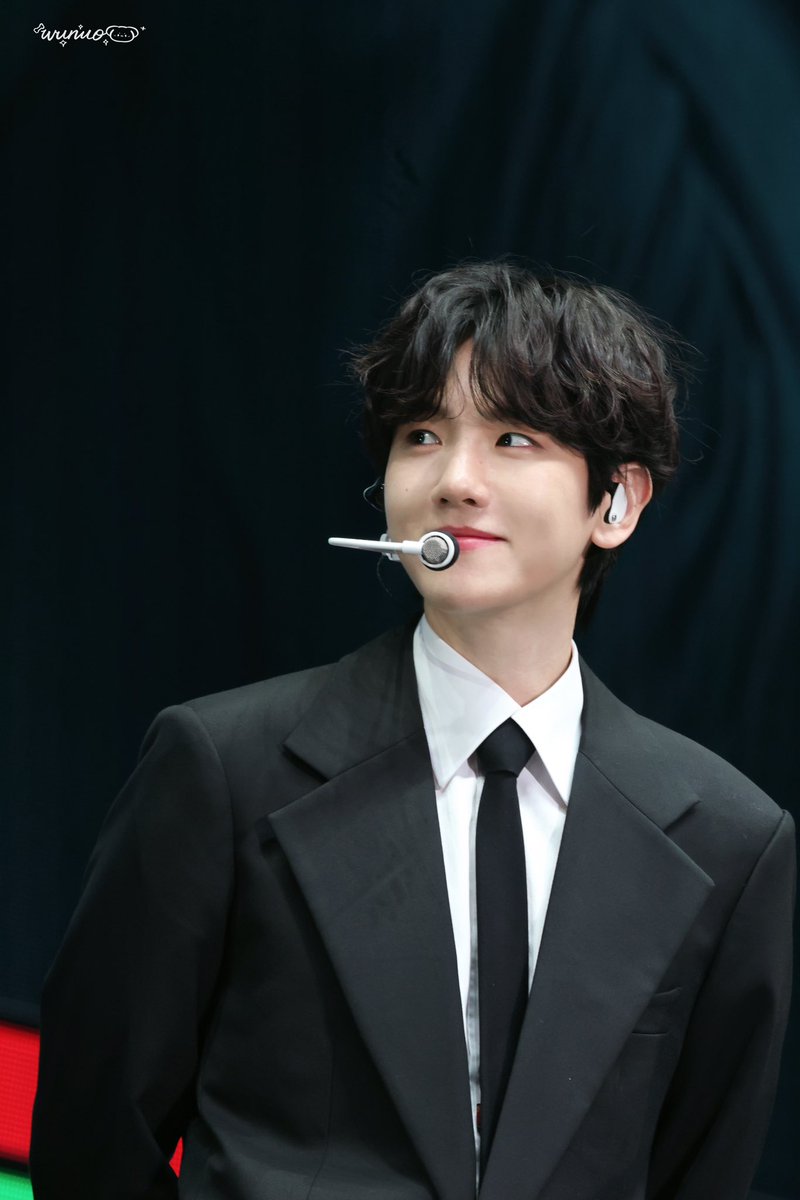 wunuo56's tweet photo. 250209 baby boss😎
@B_hundred_Hyun 
#백현 #BAEKHYUN #伯贤 #ベッキョン https://t.co/x5kZz90uRY