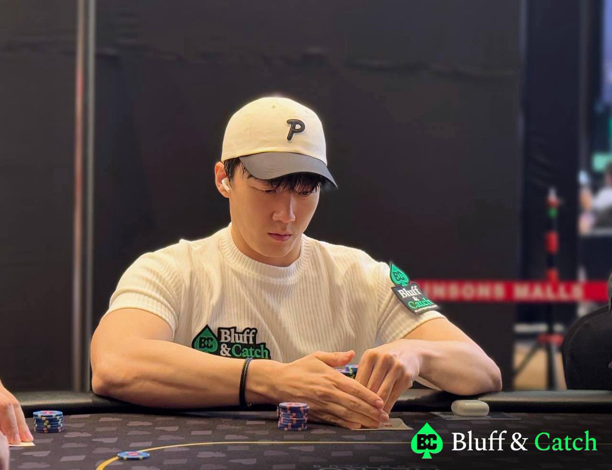 아 씨발
진짜 블캐 사진 존나 좋네 시발진짜최고