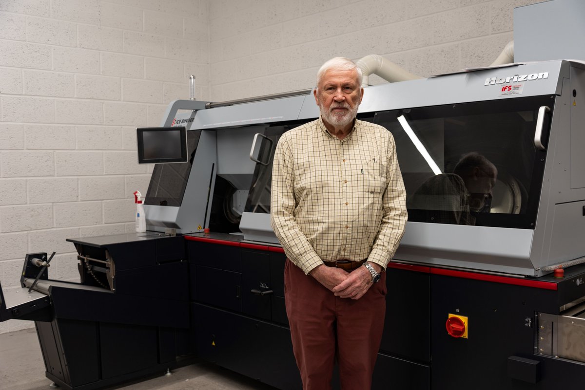 Integrated commercial printer Vario Press Limited has chosen to elevate production and streamline digital print processes and to strengthen its offline trade service with a Horizon BQ-500 iCE Perfect Binder bit.ly/3EwWAlj