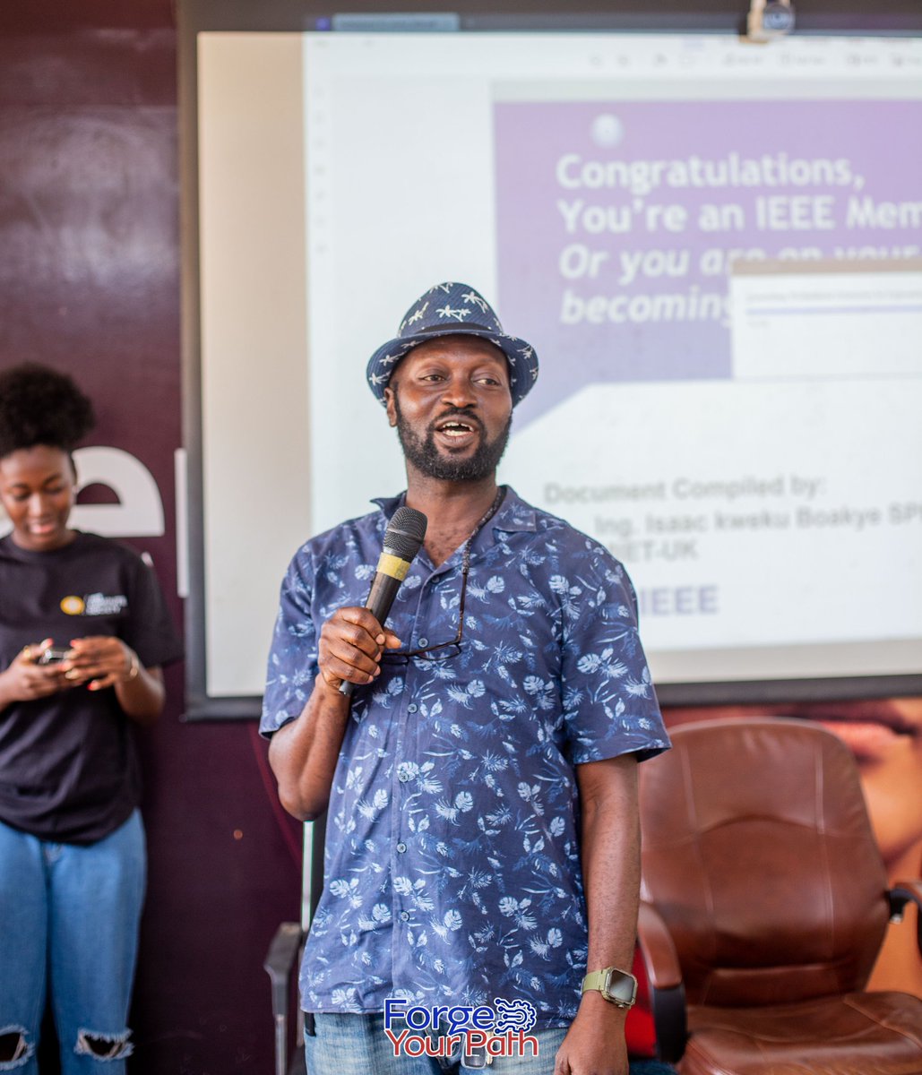 knust_eleesa's tweet image. &quot;Acquire some social skills. Don&apos;t be too glued to academics and don&apos;t be too glued to social life 
Be balanced!&quot;
                         
                   ~Ing Isaac Kweku Boakye 
#ForgeYourPath
#EngineeringDreams
#IntentionalChoices