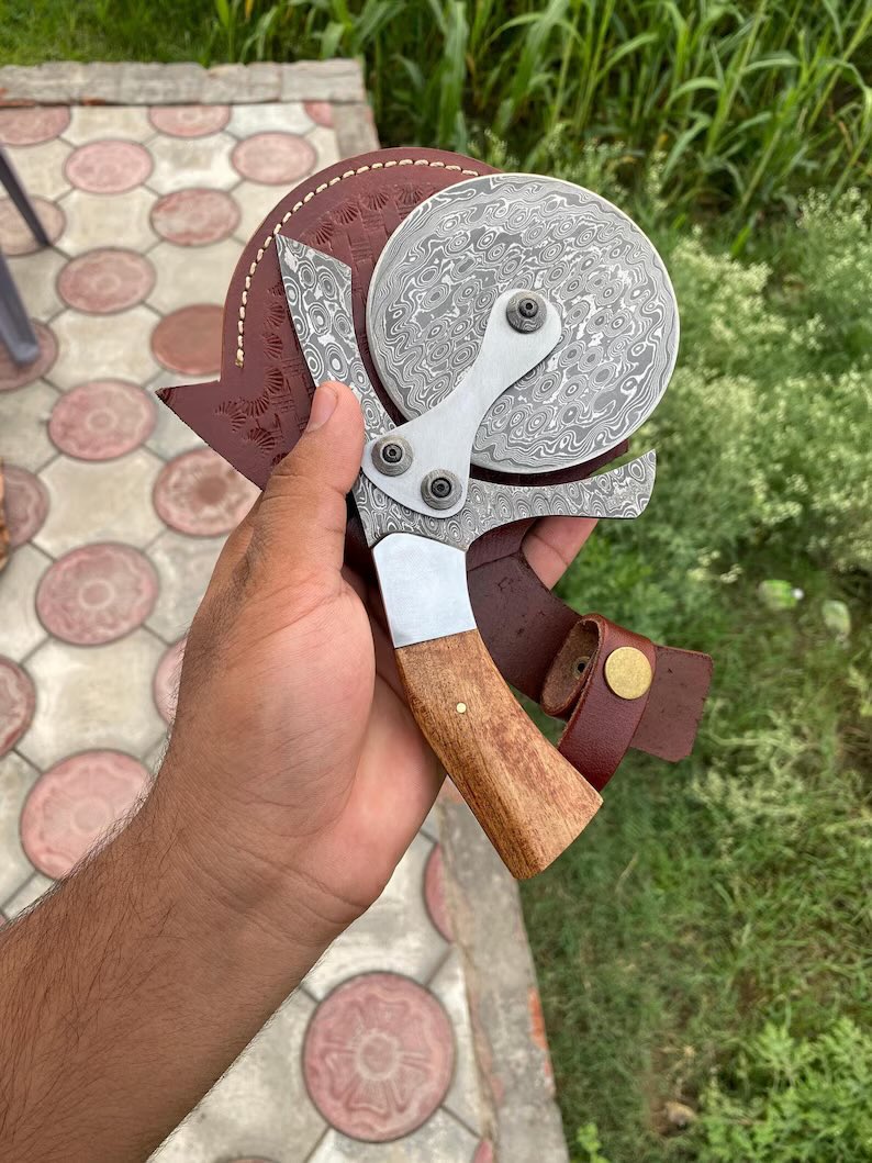 drknivespro's tweet photo. Damascus Steel Pizza Cutter Wheel with Leather Sheath, Pizza Cutter
this pizza cutter wheel comes with a durable leather sheath for safe storage.
#spatulasilicon #loyangbrownies #alatfondant #loyangmuffin #alatpemisahtelur #coolingrack #ayakan #pastryblender #chocomeltingpot https://t.co/QkNdpRNFBF