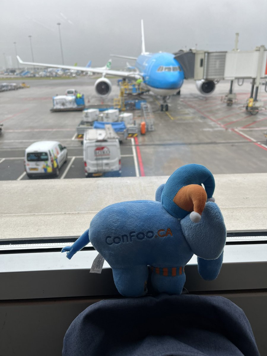 Damien Seguy (@dseguy@phpc.social) (@faguo) on Twitter photo You have too many #PHP elephpants when you can match it to the color of your plane.
<a href="/confooca/">ConFoo Developer Conference</a> You have too many #PHP elephpants when you can match it to the color of your plane.
<a href="/confooca/">ConFoo Developer Conference</a>