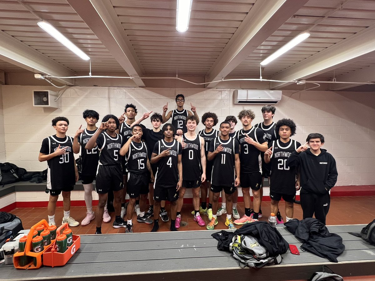 Regular Season Conference Champs!  Super proud of this group but we still have more to add to this senior class legacy
Very proud of this program and the sustain success that we have had. We are now 56-0 in conference play in the past 4 years.