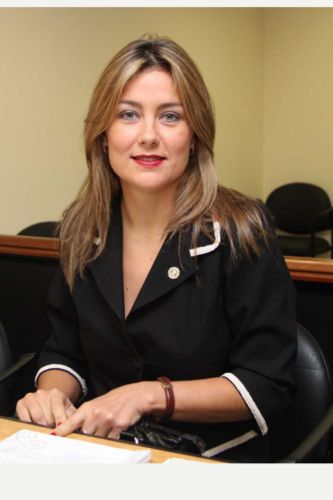 🟩La Corte aceptó la renuncia de los fiscales Rogelio Ortúzar Bareiro y  Artemisa Marchuk Chena, para acogerse a los beneficios de la jubilación, a partir del 1 de marzo de 2025.