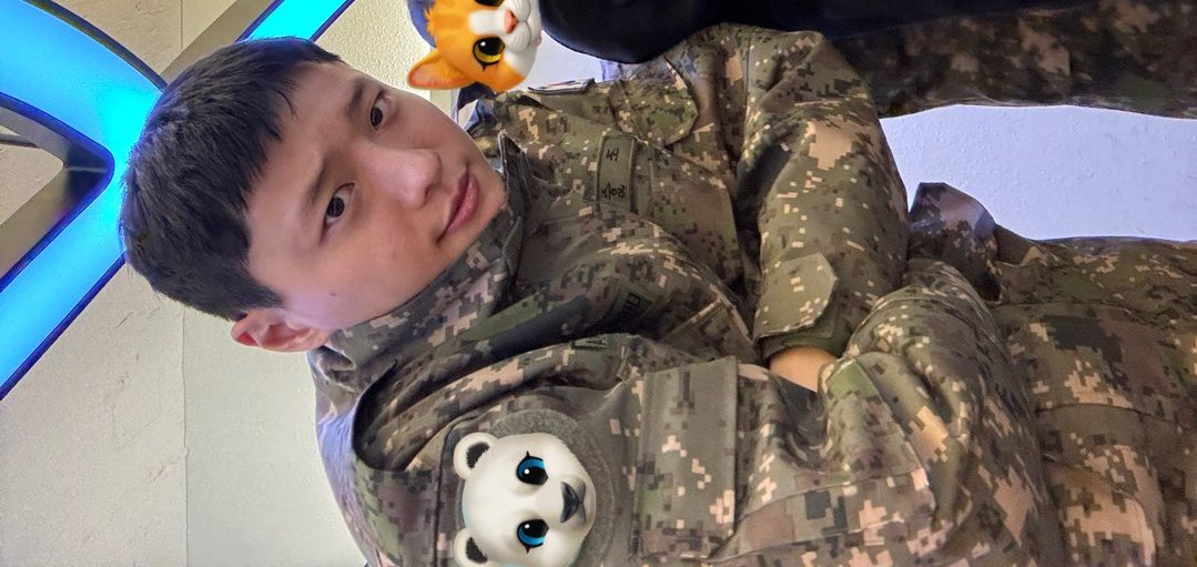 And of course, the coolest man you’ve ever asked to born in his uniform. Here’s my picture with my military form, just me myself and I.