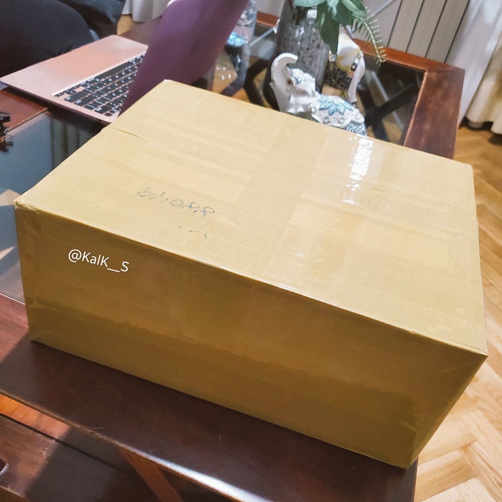 KalK__S's tweet image. Time for more merch!! 😫🔥💜
sooo many things I've been waiting for are in here 💃🏽 I need to ship my things quicker damn it 🤣
#BLmerch