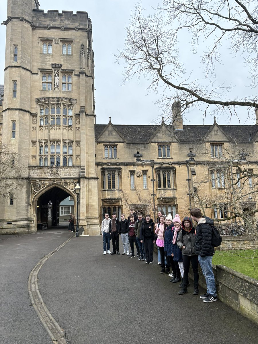 Treorchy Sixth Form tweet media