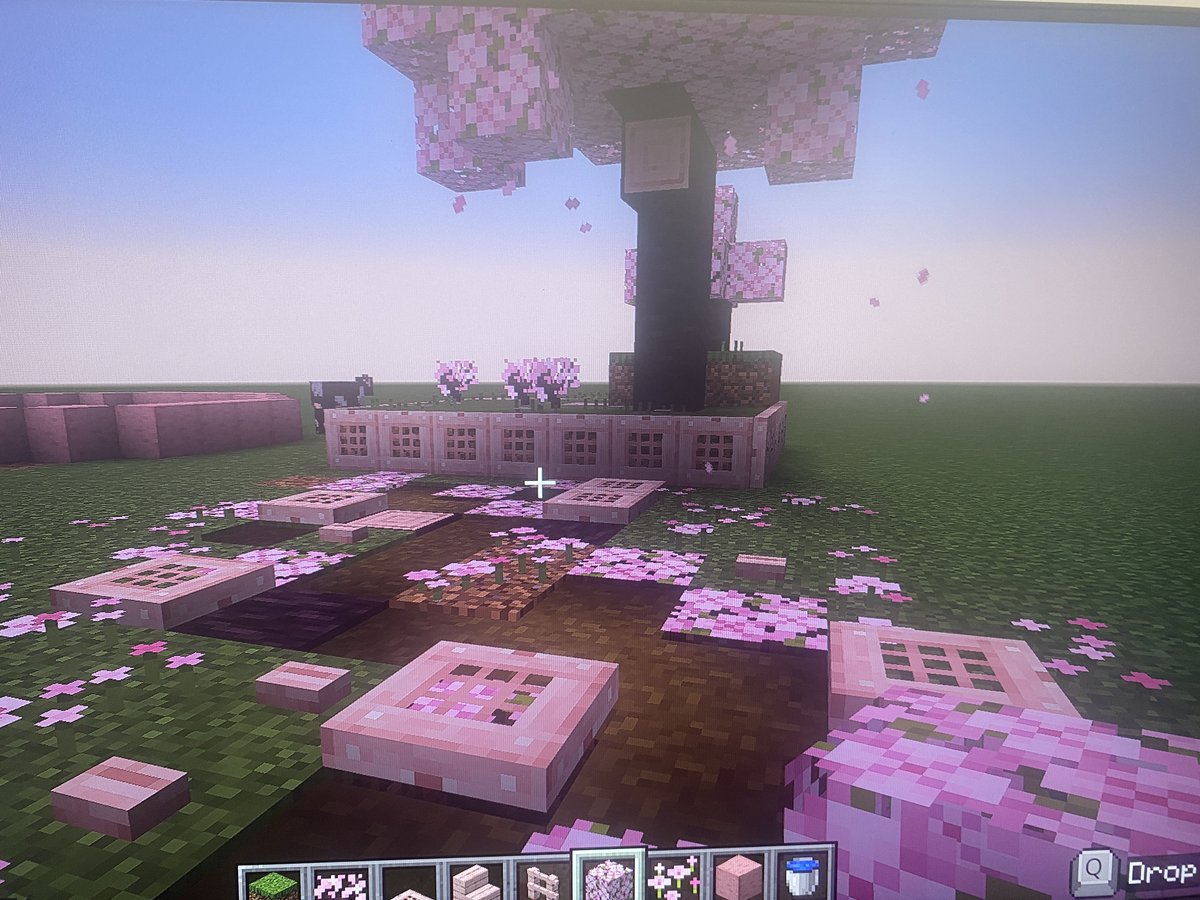 DurringtonHigh's tweet image. Year 7 Minecraft club were challenged to make their own mini biomes and came up with some fantastic designs!
#DHSClubs #DHSComputing