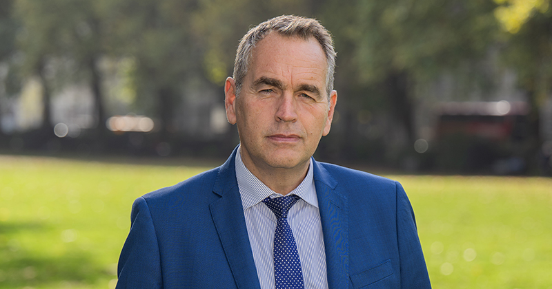 We’re thrilled to announce that Professor Lee Elliot Major OBE, the UK’s first Professor of Social Mobility, will be delivering a keynote speech to our Secondary trainees during our upcoming ITaP week! #CornwallSCITT #EquityInEducation #SocialMobility  #TraintoTeach