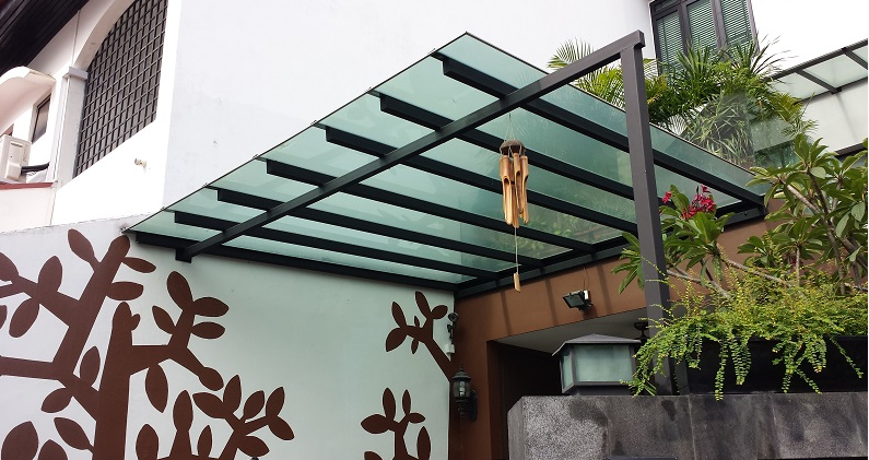 ProgressDeco's tweet photo. Polycarbonate
Strong and durable, solid polycarbonate will be your best choice for shelters.
With various colours, sizes and light transmission percentage for you to choose from, you will definitely be able to find the best suited specifications of the twinwall polycarbonate for your shelter.