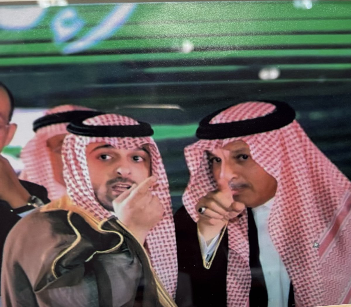 عبدالله بن منصور المطوع tweet media