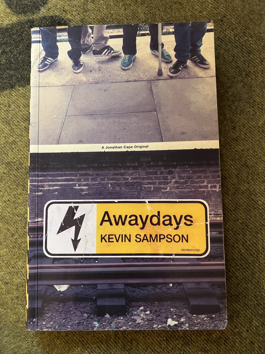 80sCasualsFC's tweet photo. 1998. Awaydays. First Edition.
Signed by the films cast.
https://t.co/SMApzFu2JC https://t.co/tcVvyg4GGJ