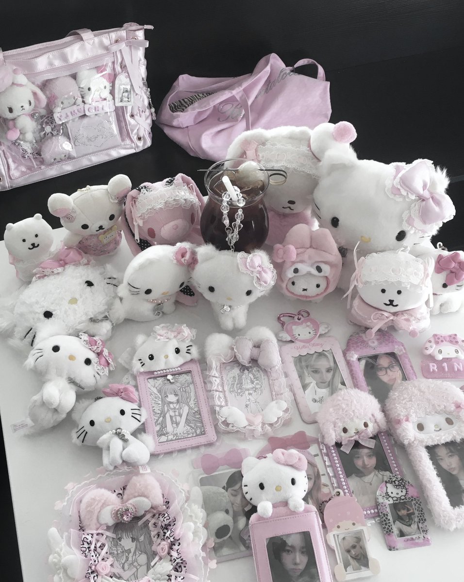 irianot_'s tweet image. ⡠⠒⠒⠦⣄⠀⠀
⢧⠀⠀⠀⠀⠑⢄⠀⣀⣀⡀
⠀⠑⠤⡀⠀⠀⡼⠋⠀⠀⠈⢣
⠀⠀⠔⠚⠓⢚⡅⠀⢀⡴⠁⠈⡆
⠀⢀⢎⣈⠤⠨⠊⠉⠁⠀⠀⠀⠱⡀
⠀⢸⢀⢔⣒⠒⠒⠒⠤⣀⠀⠀⠀⢱
⠀⠘⢥⠘⠋⠀⣤⠀⠀⣶⠑⡄⠀⡜
⠀⠠⠖⢻⠁⢪⠭⣀⣀⣀⣠⠧⠊⠀
⠀⠈⣗⠕⡐⢰⣉⡁⢲⣃⣀⠀⠀⠀
⠀⠀⡄⢸⠉⠀⠀⠉⠁⣇⣨⠀
⠀⠀⠑⠚⠢⠤⠄⠒⠊