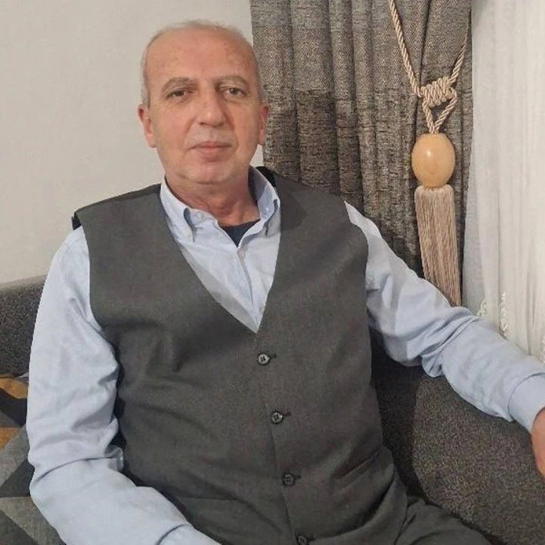 Eskişehir’de bir imam hatip ortaokulunda 11 kız öğrenciye cinsel istismarda bulunan ve  24 yıl hapis cezası alan okul müdürü Mustafa Kartaler iki yıl sonra beraat ettirildi.

(Birgün - İsmail Arı)