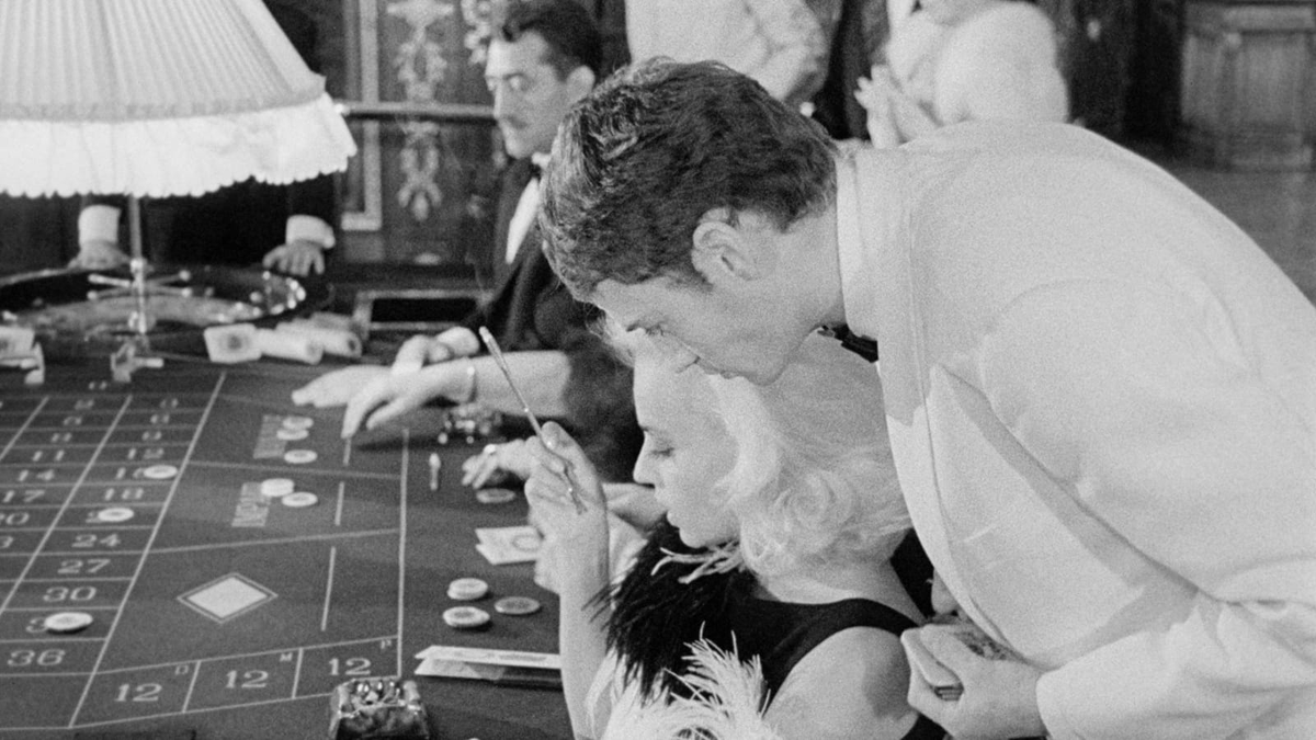drivedorogerio's tweet photo. Bay of Angels, 1963
Realização: Jacques Demy
Duração: 1h24 min                 
Legendas: ENG/PT  
Link:https://t.co/KGI3pARng7 https://t.co/tIYT5WHpqx