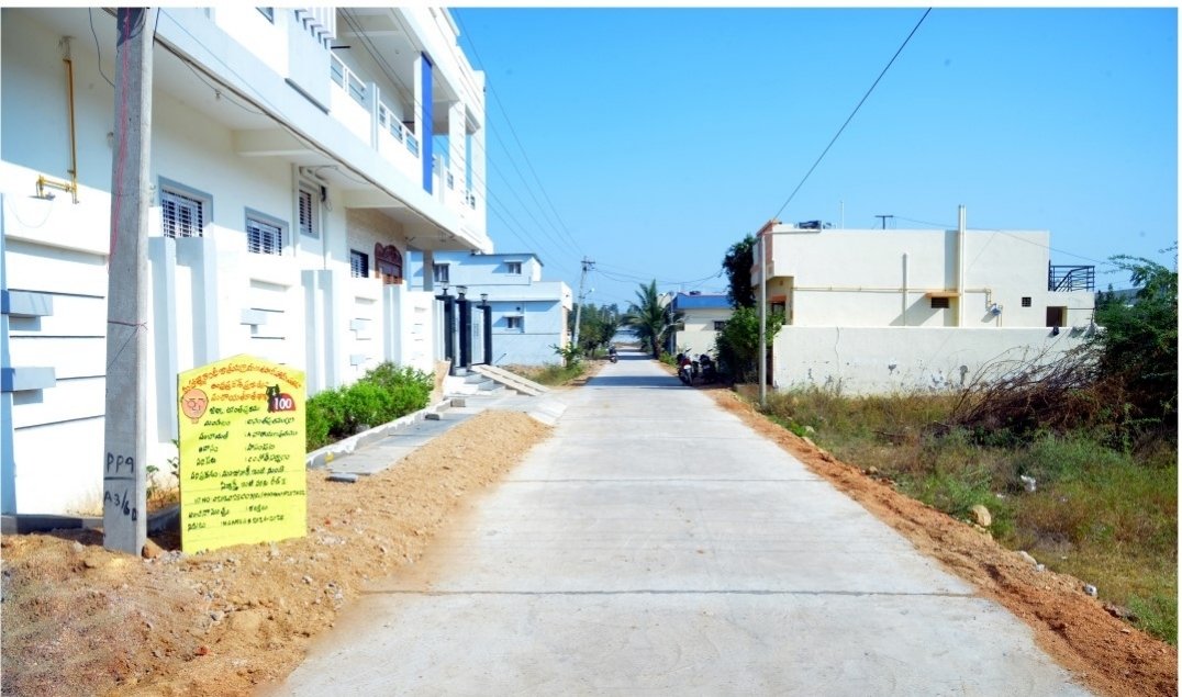 mgnregsap's tweet image. ఆంధ్రప్రదేశ్, పంచాయతీరాజ్ గ్రామీణాభివృద్ధి విభాగం, అనంతపురం జిల్లా, కక్కాలపల్లి గ్రామంలో, ఉపాధి హమీ పథకం నిధులతో పల్లెపండుగ లో భాగంగా పూర్తి అయిన సీసీ రోడ్లు.
#MeriMaatiMeraDesh #JSACTR2023 #JalShaktiAbhiyan #WaterConservation
@IndiaMGNREGA
@MgnregaGoi