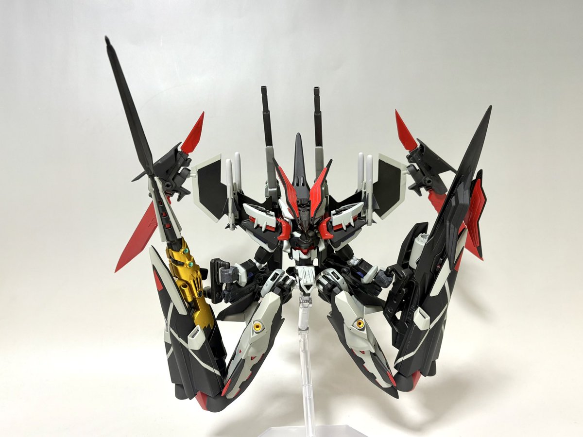 ayaka_works's tweet image. 完成!!
LBX ディードブラスライザー・ジーエクストⅡ
ディードカラーのブラスライザーがあるなら、ジーエクストも!!
、、、な感じで製作しました!
ディードっぽくドットフェニックスのパーツや搭載武器をアレンジしました。
#LBX
#ダンボール戦機