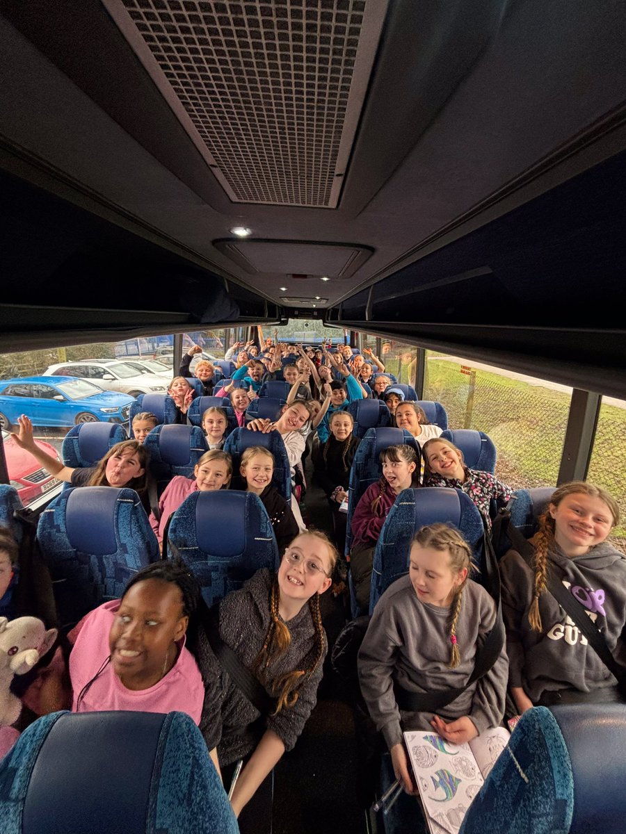 StJohns_Eagle's tweet photo. Year 5 are on their way to Whitemoor Lakes and we are so excited! Let the adventure begin! 🦅⭐️💙 #WhitemoorLakes #Year5Fun https://t.co/mD1QlT6slJ