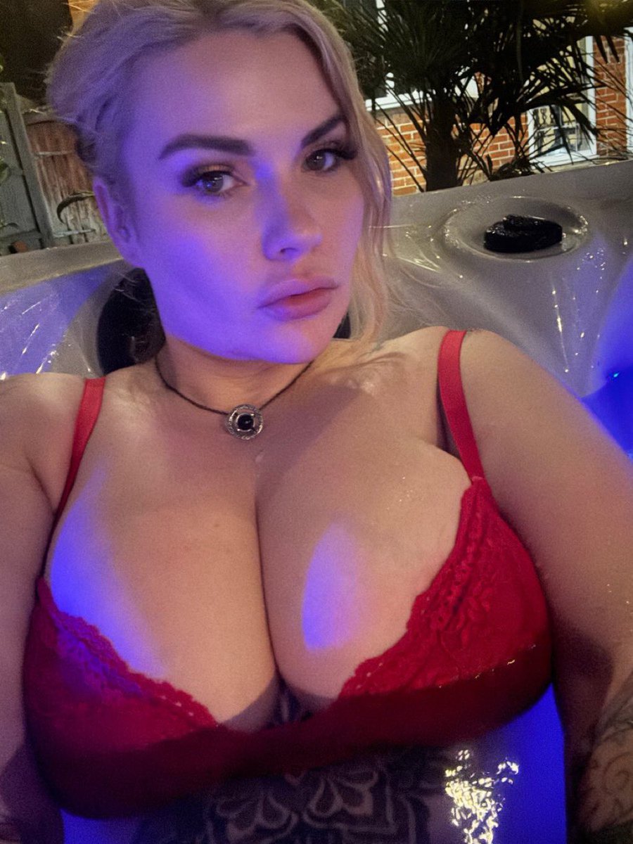 Um meinen Hals fehlt noch ein Schlüssel. Dein Schlüssel