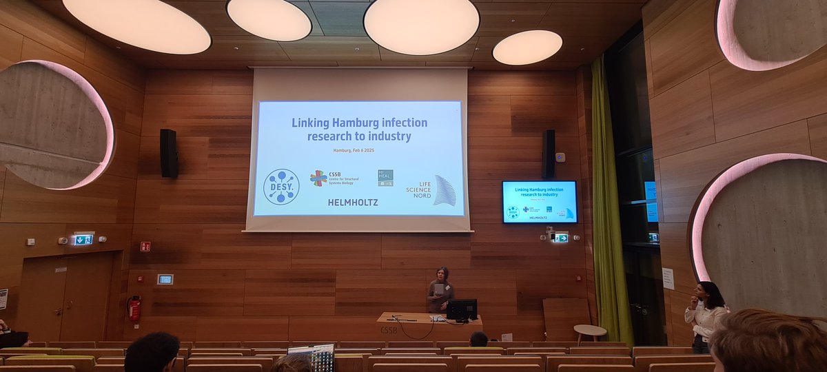 CssbHamburg's tweet image. Together, with @desy, Life Science Nord and the HIHeal network, CSSB was happy to host the "Linking Hamburg Infection Research to Industry" event last Thursday. The innovative workshop combined lectures, 1 minute pitches, networking opportunities and CSSB core facility tours.
