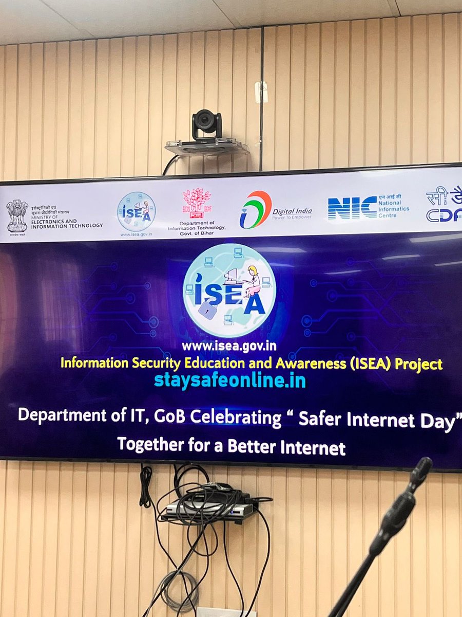 DitBihar's tweet image. #SaferInternetDay aims to raise awareness &amp;amp; promote safe and responsible Internet use, among all citizens.
To mark this, an awareness campaign cum training session was conducted at the conference hall of DIT on Feb 11, 2025 under the aegis of its ISEA Project.
@AbhaySinghIAS