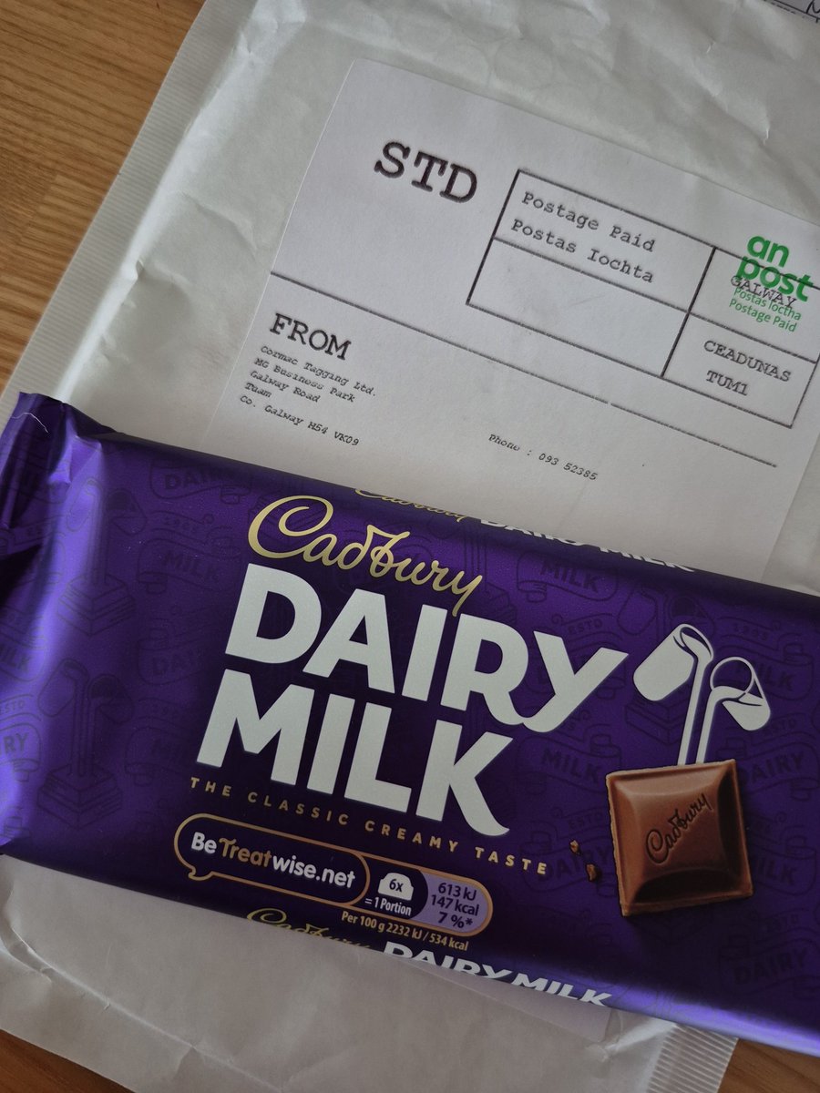 And there i was thinking I'd get nothing for valentines and cormac tagging forgot to put in a pressie in my box of tags....postman fixed all that this morning 😂😂 thanks Ursula 👍 <a href="/CormacTagging/">Cormac Tagging 🐄🐏 🏷</a> #chocolate