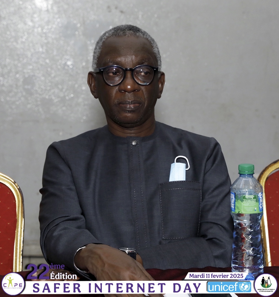 Célébration de la 22ᵉ édition du Safer Internet Day 2025
Ce mardi 11 février 2025, à l’occasion de la 22ᵉ édition du @SID, le Ministère de la Famille et des Solidarités, à travers la CAPE, en partenariat avec l’UNICEF, a organisé un panel de discussion au Lycée John F. Kennedy.